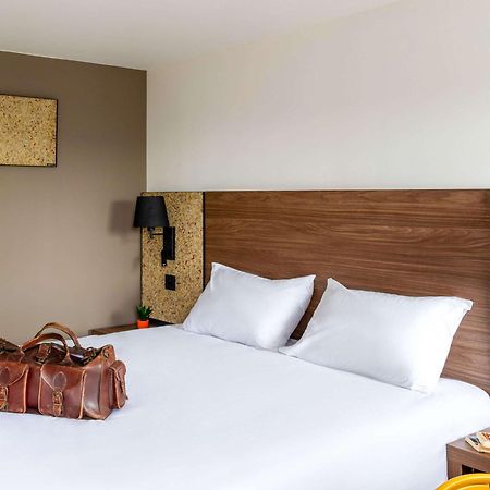 Greet Hotel Шательро Екстер'єр фото